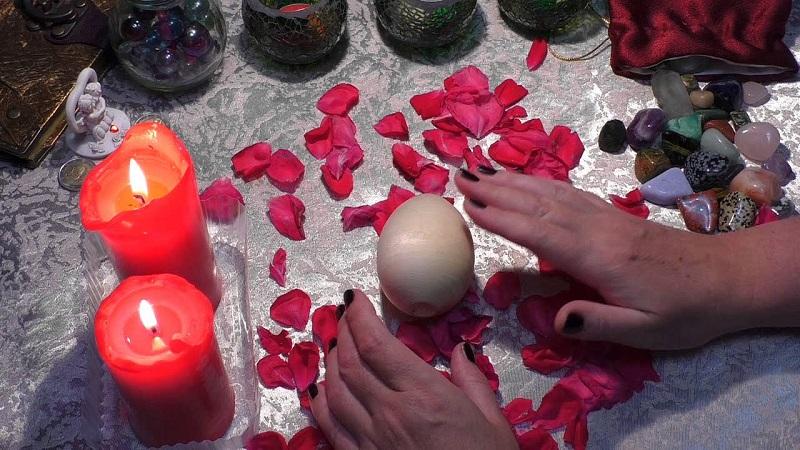 Ритуал на яйцо